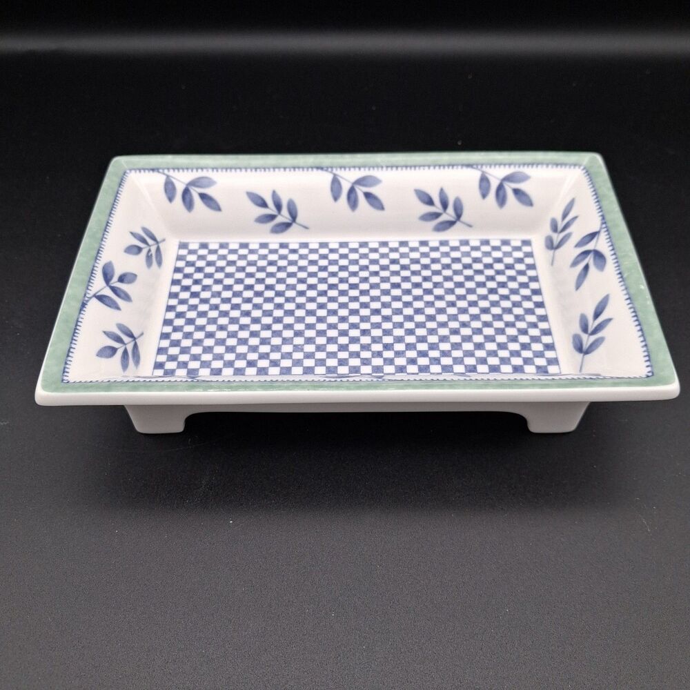 Villeroy & Boch Switch 3 Cordoba 8" Footed Rectangular Tray